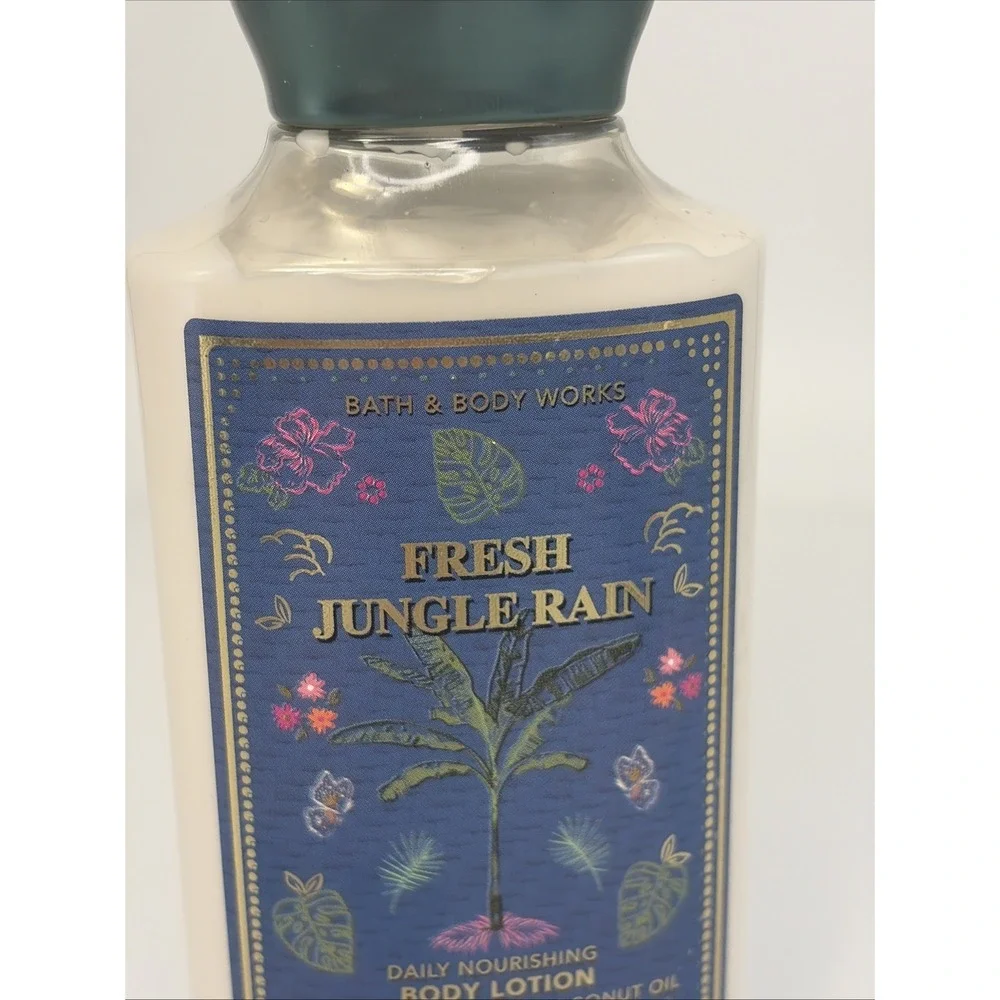 BATH & BODY WORKS FRESH JUNGLE RAIN LOTION CREAM‎ HAND 8 OZ SHEA BUTTER DAILY